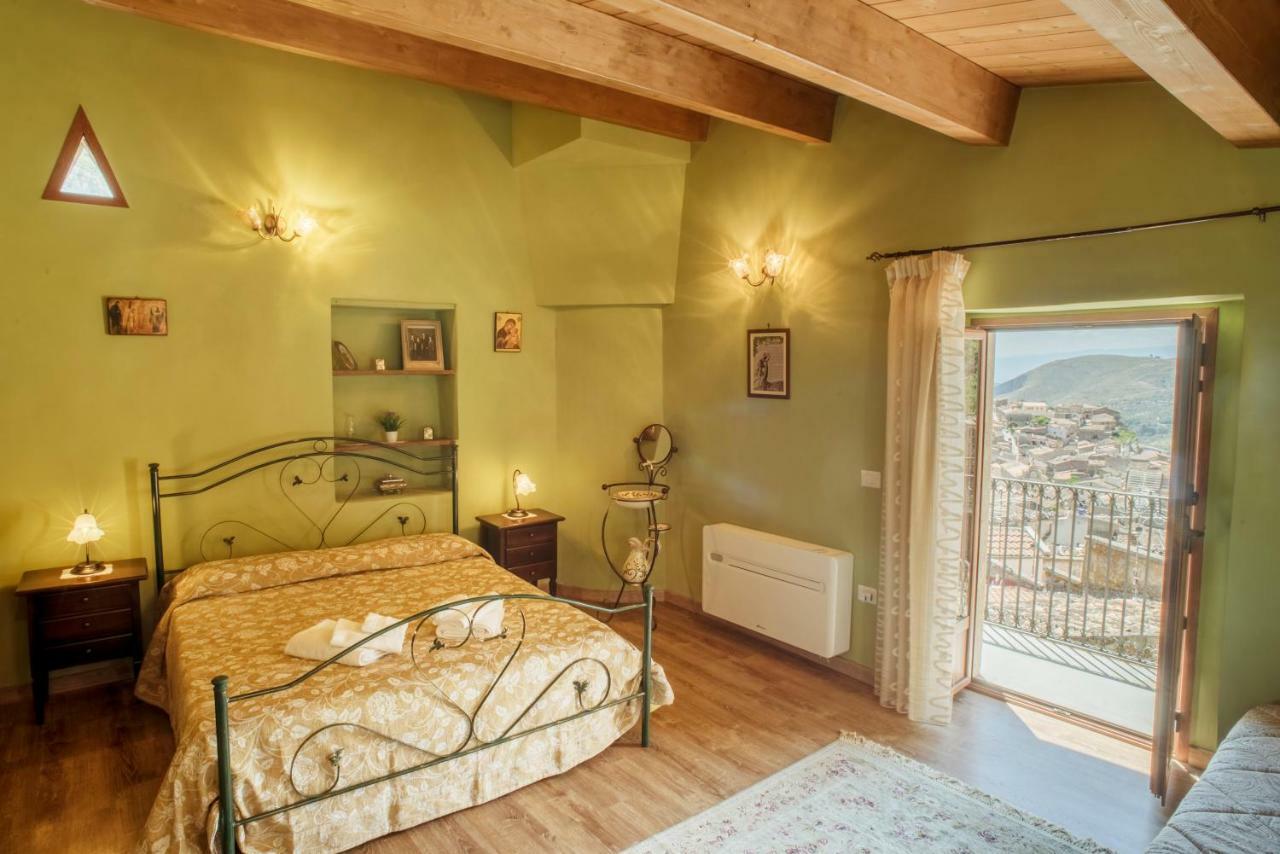 B&B Dhafna Civita Zewnętrze zdjęcie